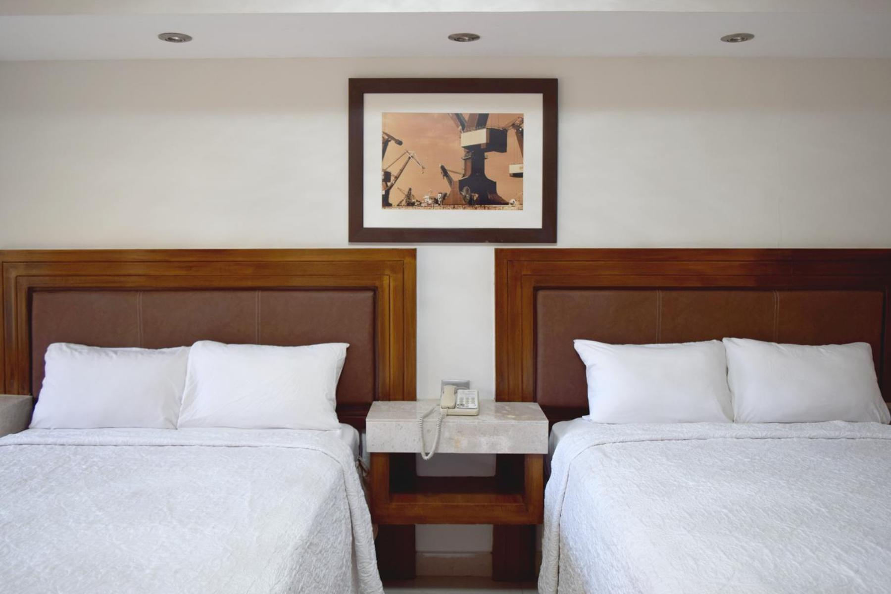 Hotel San Ignacio Inn โทร์เรออน ภายนอก รูปภาพ