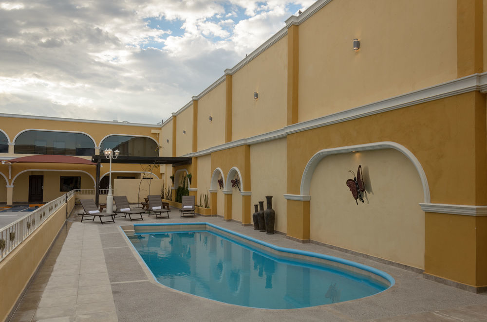Hotel San Ignacio Inn โทร์เรออน ภายนอก รูปภาพ