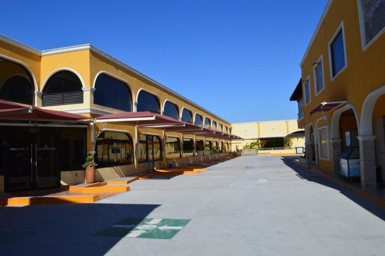 Hotel San Ignacio Inn โทร์เรออน ภายนอก รูปภาพ
